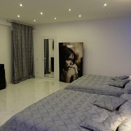 White Room Idromassaggio Su Richiesta Naples Extérieur photo