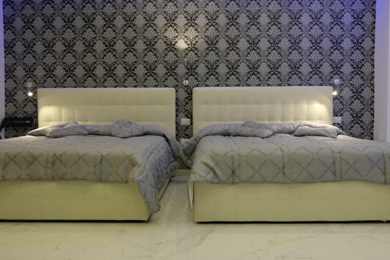 White Room Idromassaggio Su Richiesta Naples Extérieur photo