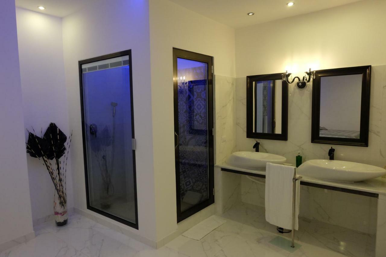 White Room Idromassaggio Su Richiesta Naples Extérieur photo